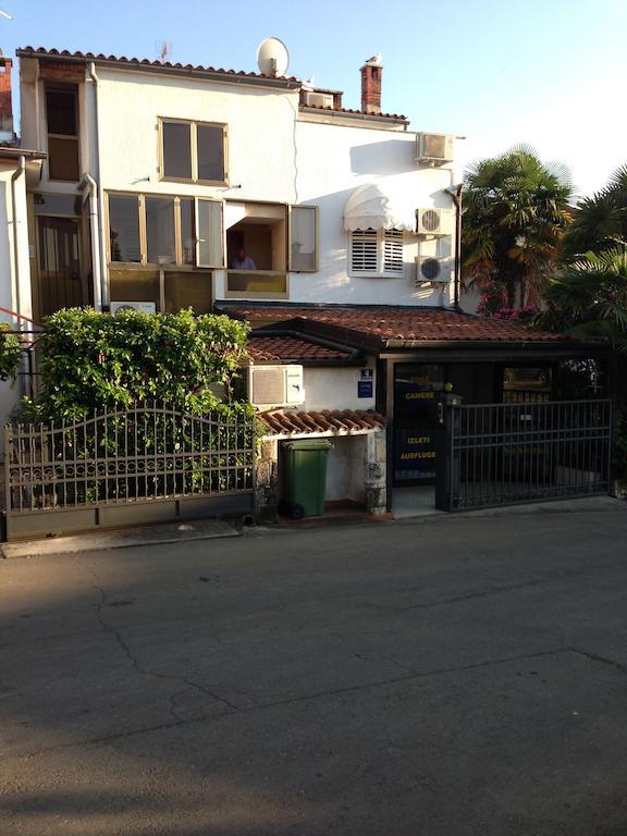 Apartments Oliva Porec Exterior photo