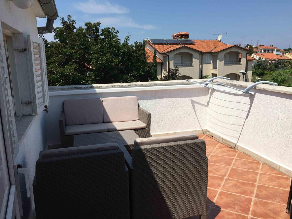 Apartments Oliva Porec Exterior photo
